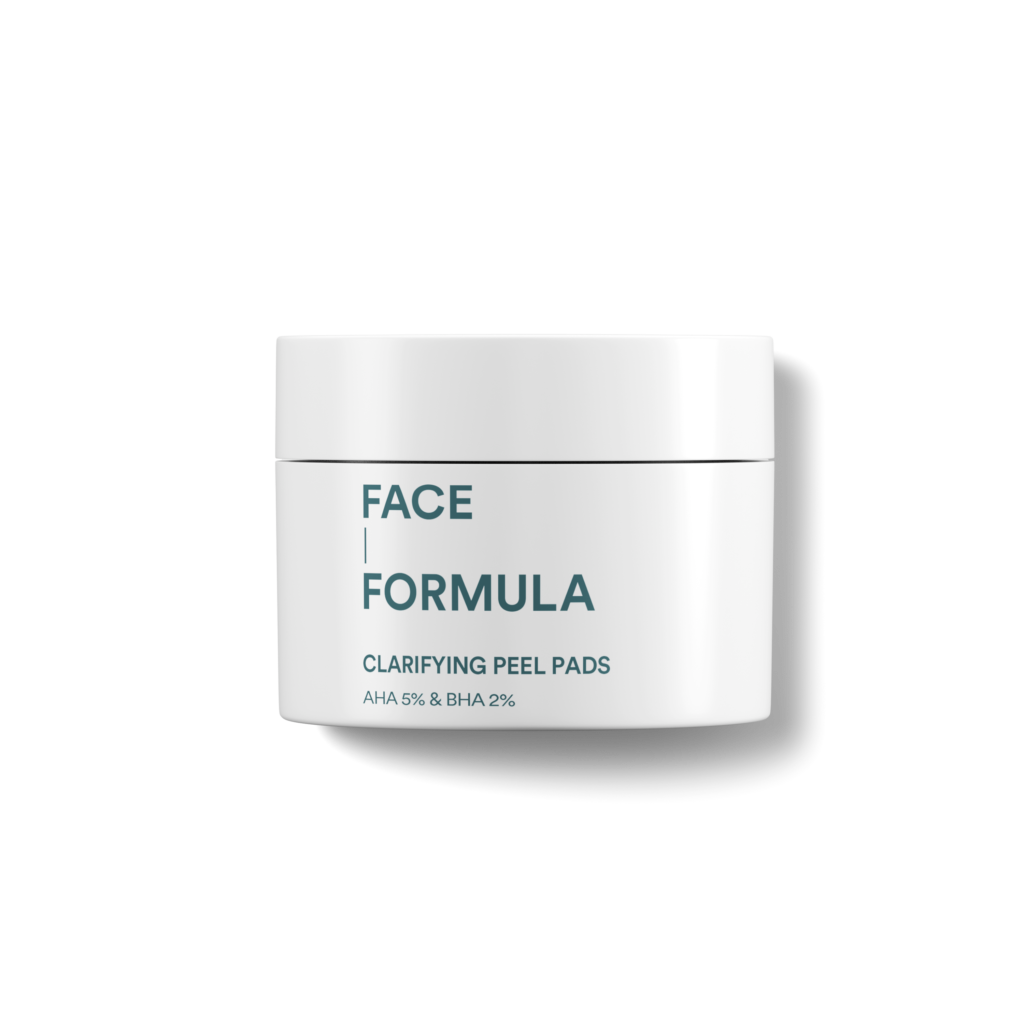 Face formula peeling pads för akne eller en obalancerad hud med pormaskar
